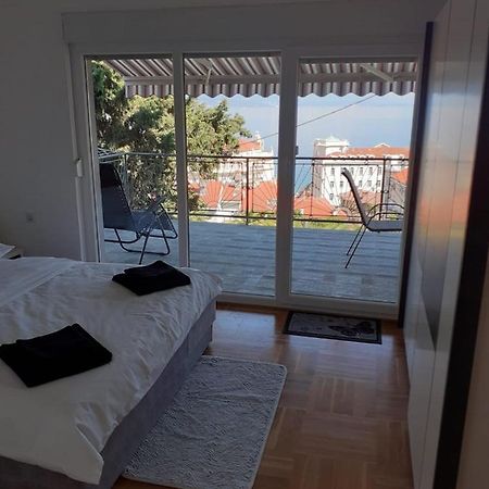 Apartment Ella, Опатия Екстериор снимка