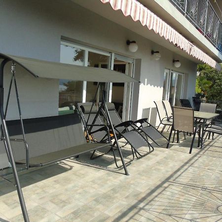 Apartment Ella, Опатия Екстериор снимка