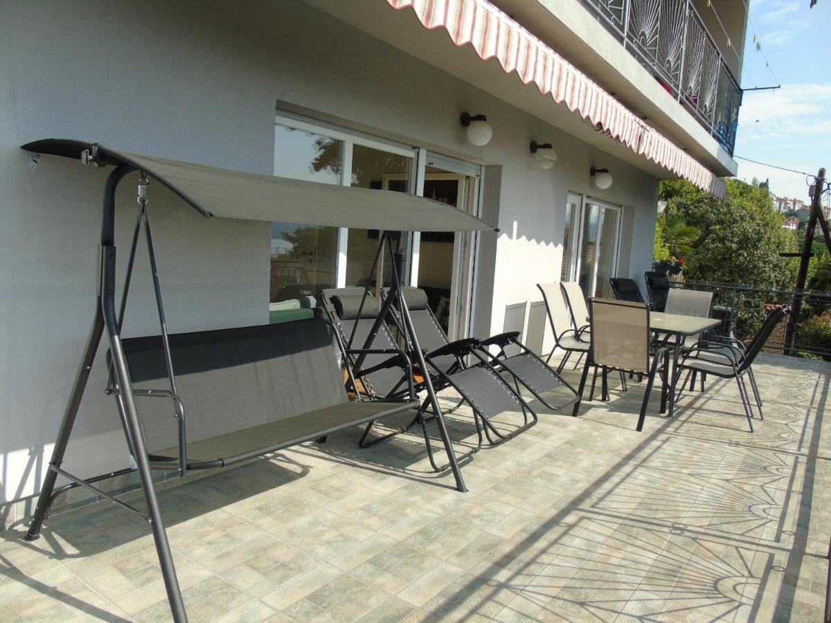 Apartment Ella, Опатия Екстериор снимка