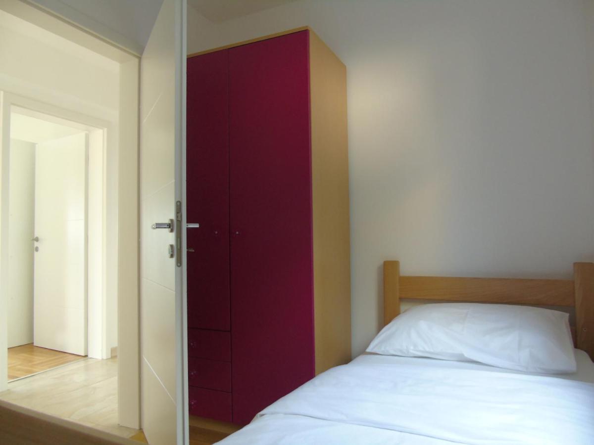 Apartment Ella, Опатия Екстериор снимка